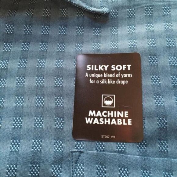 New Van Heusen Classic-Fit Grid Button-Down Shirt Small - Picture 3 of 7